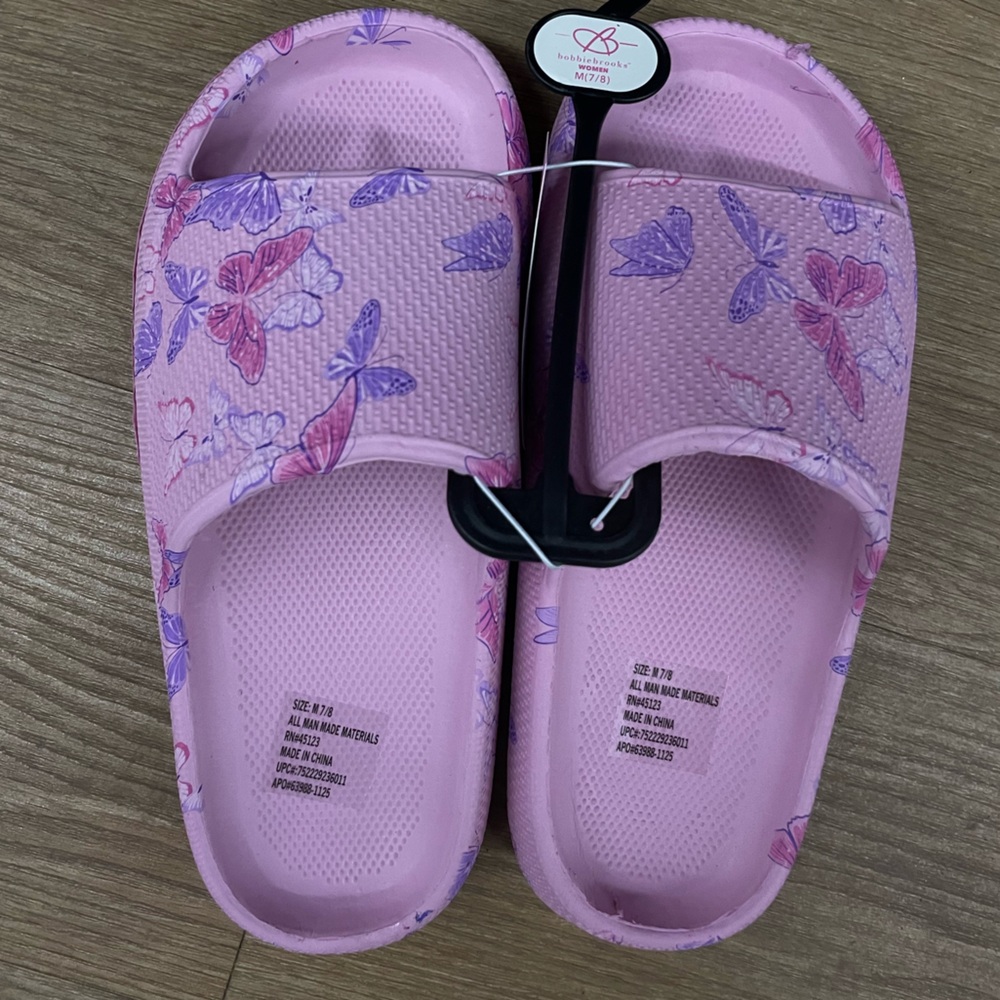 NWT Pink Butterfly Cushion Comfy Slides Sandals